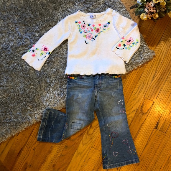 GAP Other - Flower & Heart Embroider Sweater & Jeans Sz 3T Set